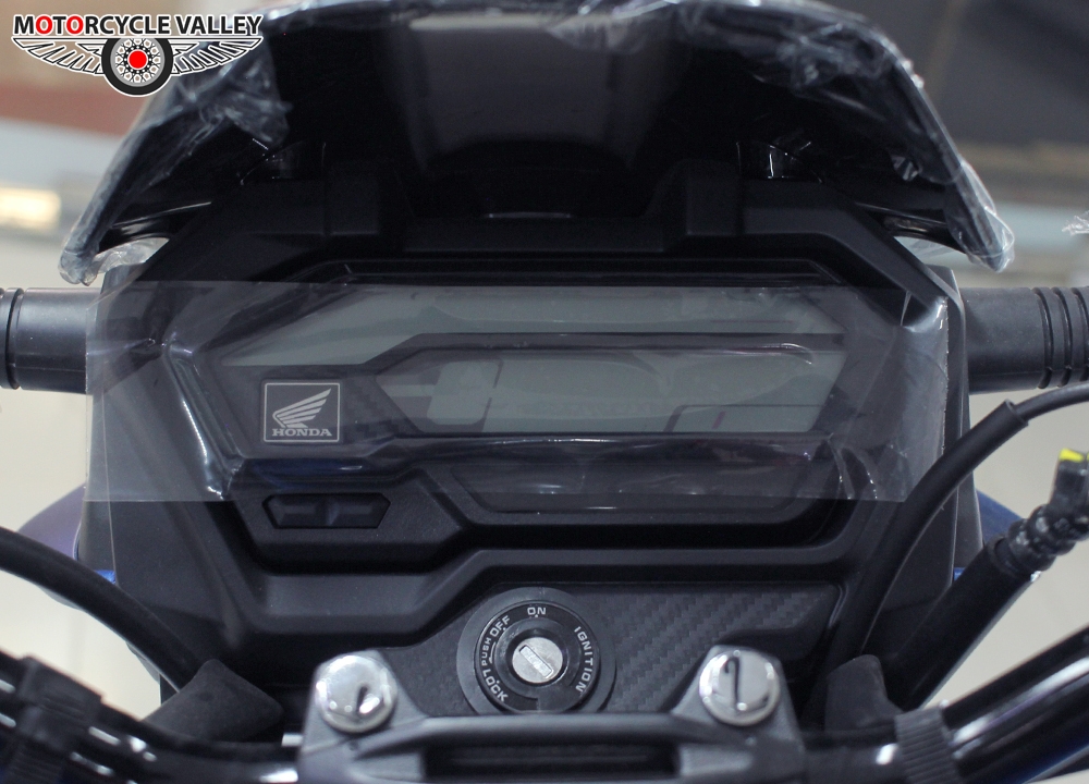 x blade abs bs6
